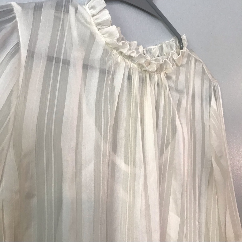 LAST CHANCE: Semi-sheer Cream Bell-sleeve Boho Top - Picture 4 of 8